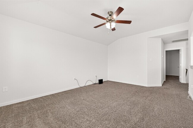 Building Photo - 6803 Alamitos Ct