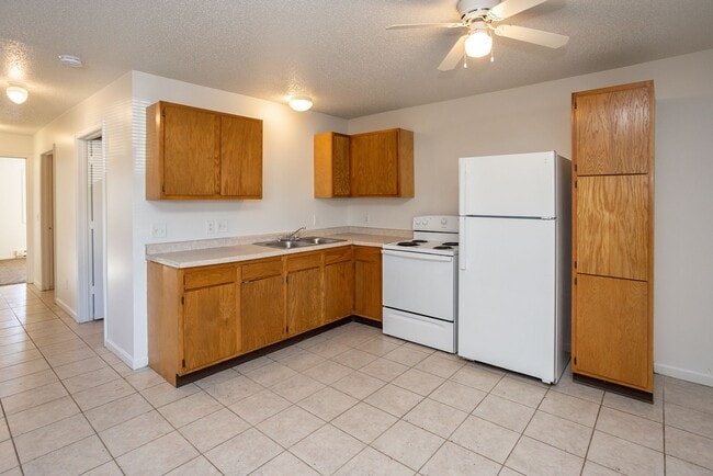 Primary Photo - 3 Bedroom, Single-story Townhomes for rent...
