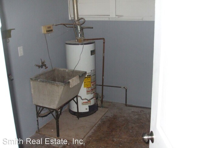 Building Photo - 4 br, 2 bath House - 1259 Quari St