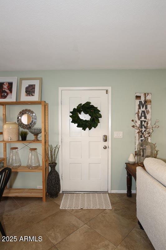 Building Photo - 10408 N 11th Pl