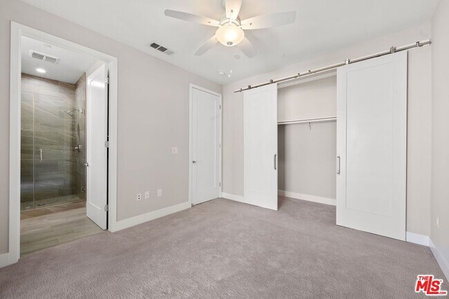 Building Photo - 4377 Paxton Pl