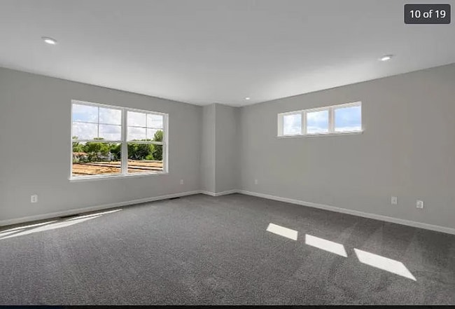 Building Photo - Modern Elegance Meets Everyday Comfort in ...