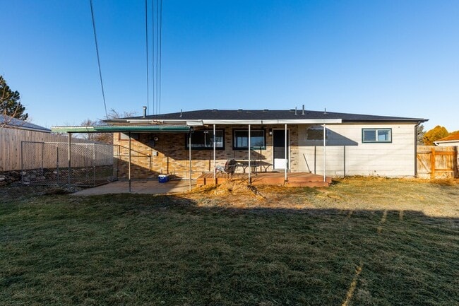 Building Photo - 4821 S 4180 W