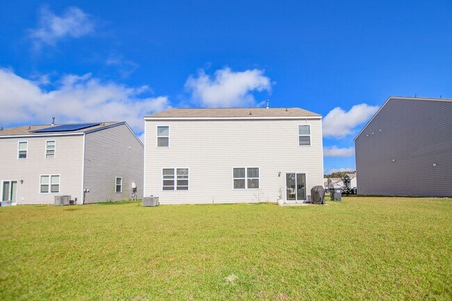 Building Photo - Summerville Home Rental