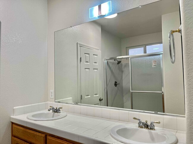 Building Photo - 7993 Bothwell Dr