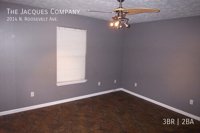 Building Photo - 3 Bedroom 2 bath Handicapped Accessible wi...