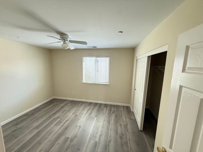 Building Photo - 1456 Eaglesfield Ln