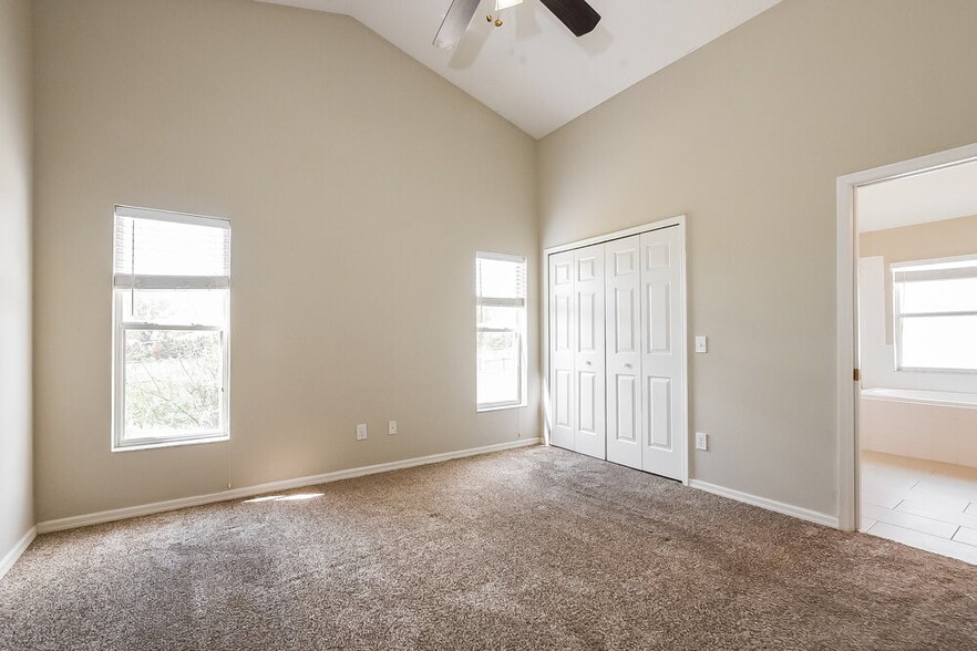 Building Photo - 2331 Cobblefield Cir