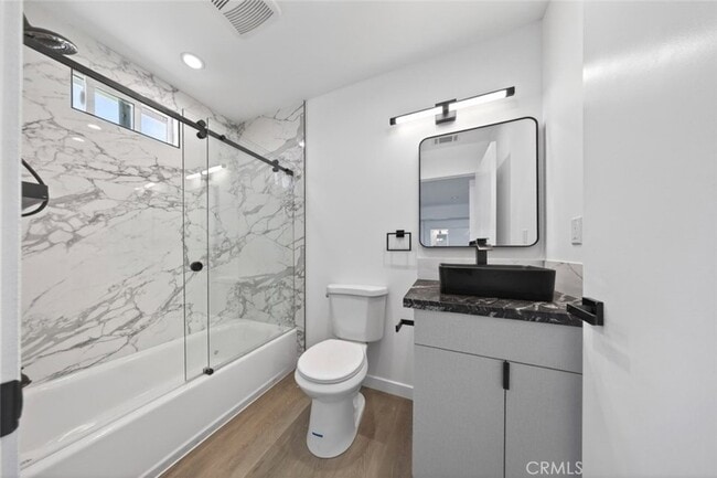 Building Photo - 14827 Dearborn St