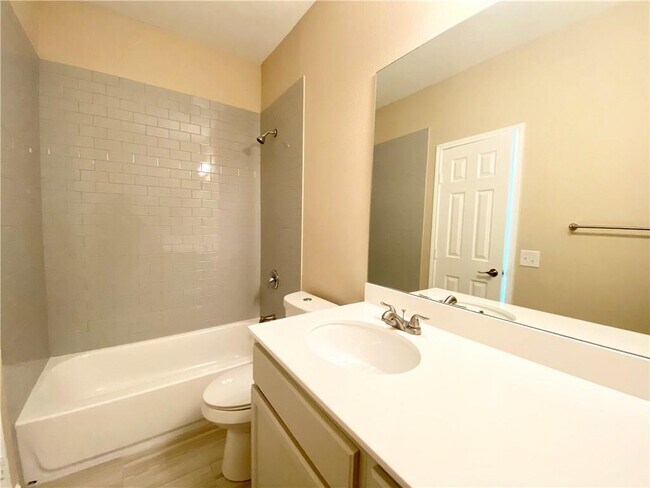Building Photo - 2214 Conway Cove