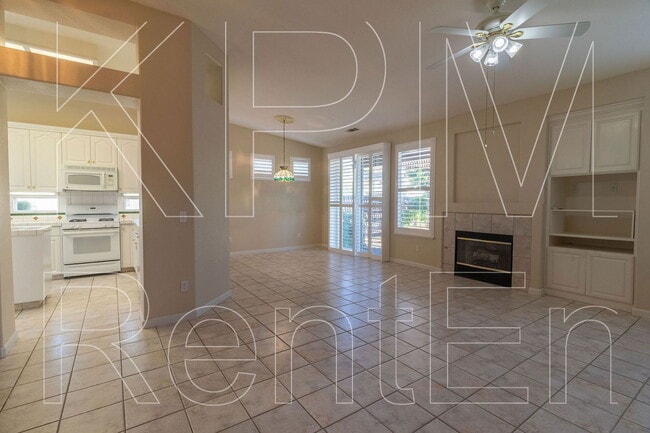 Building Photo - 2554 Douglas Fir Dr