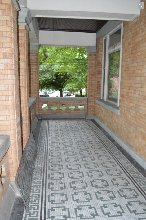 Building Photo - 2353 Ohio Ave