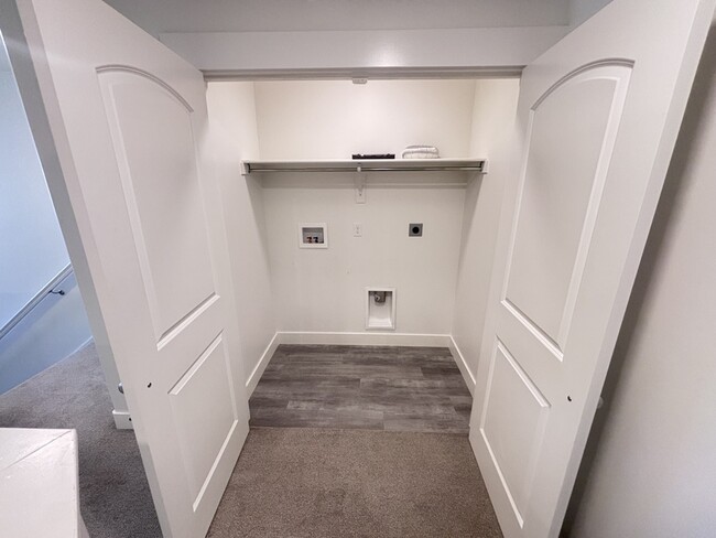 Building Photo - 3985 W 1960 N