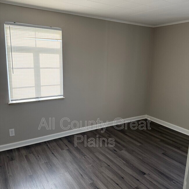 Building Photo - 4120 Adams St