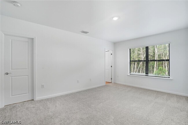 Building Photo - 27881 Radiant Ct