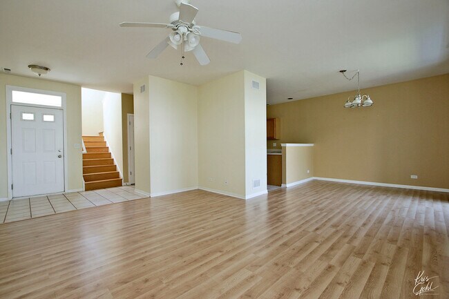 Building Photo - 2806 Falling Waters Ln