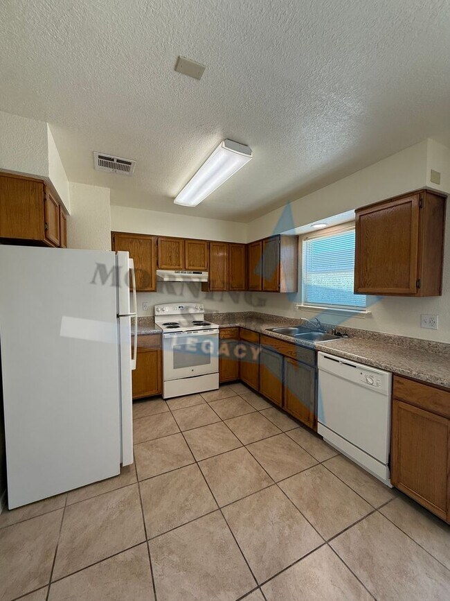 Building Photo - 5103 Micro Rd