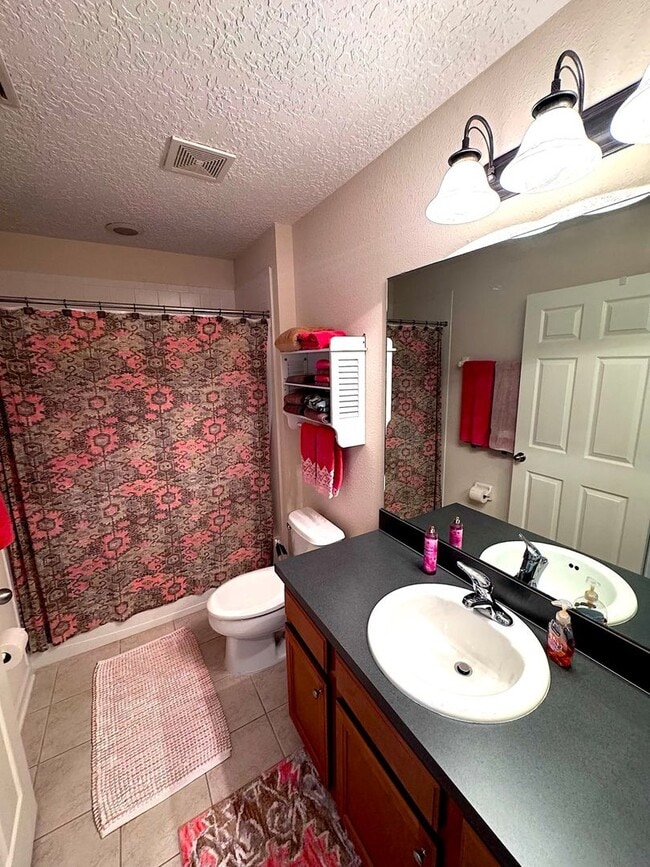 Building Photo - 3685 Creswick Cir