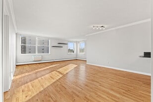 Building Photo - 3150 Excelsior Blvd