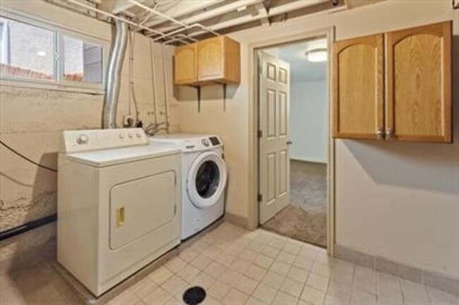 Building Photo - 1263 E Emerson Ave