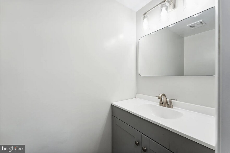 22BathBasement - 2213 Christy Pl