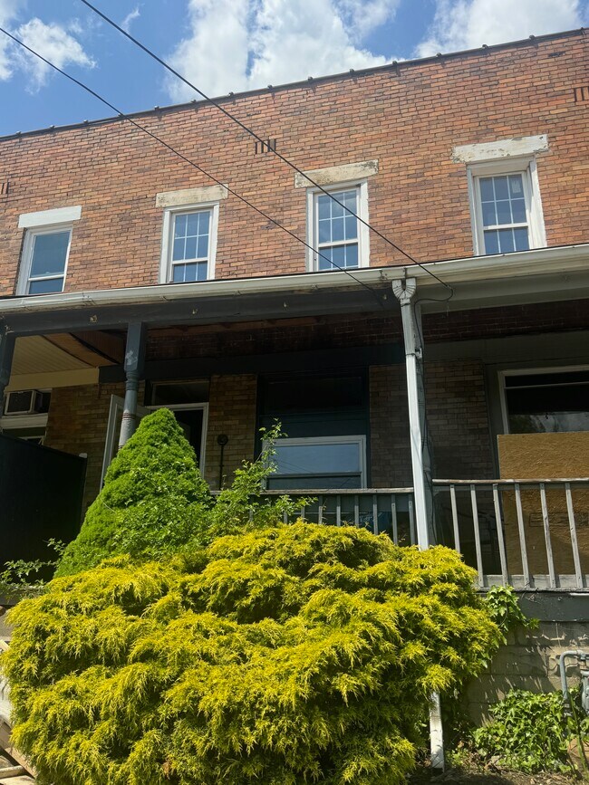 Primary Photo - 7145 Harrison Ave