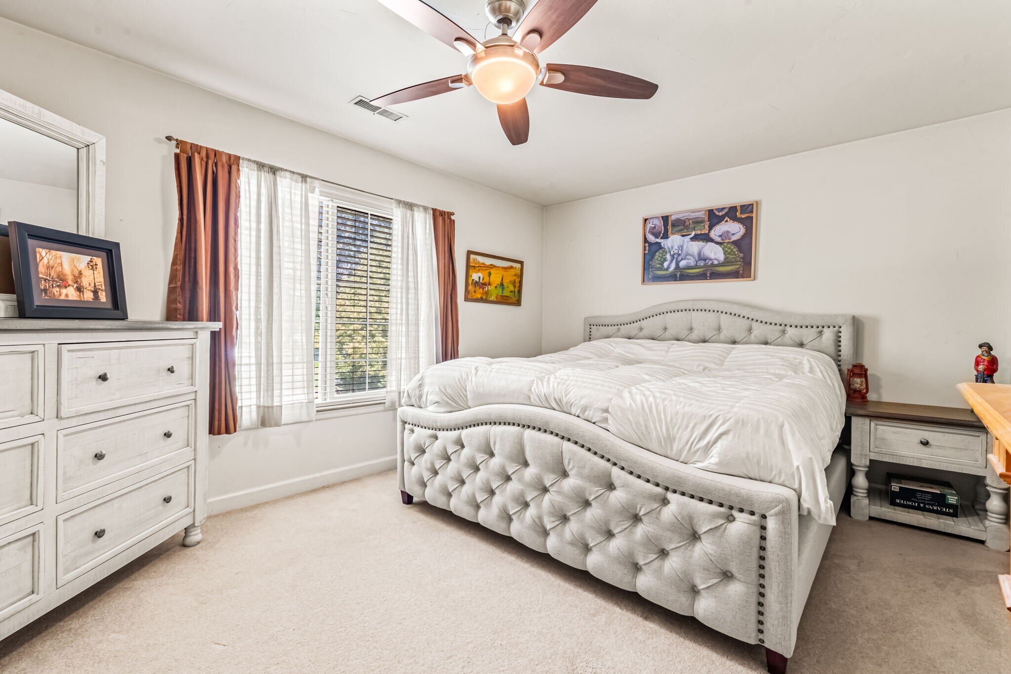 Third bedroom with walk-in-closet - 2971 Mumbarto Ave