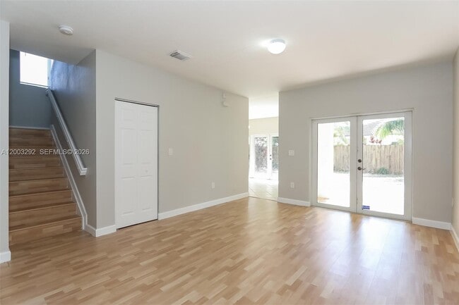 Building Photo - 3168 NE 4th St