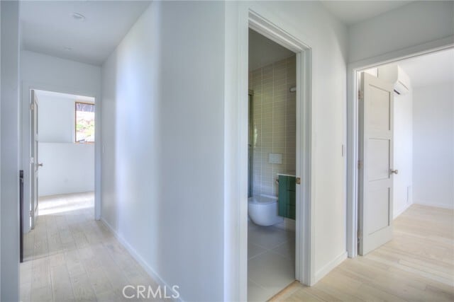 Building Photo - 470 Sycamore Glen