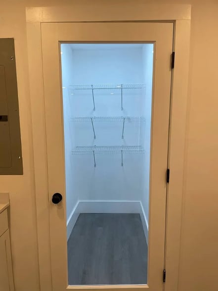 Building Photo - 608 Crawford Rd