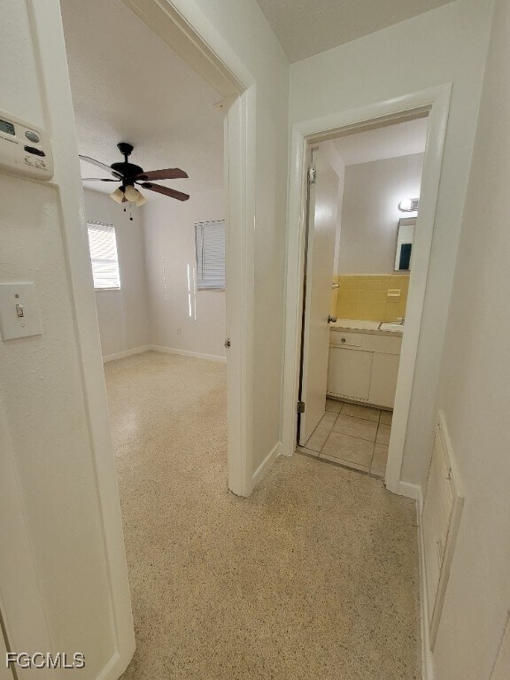 Building Photo - 25 Maple Ave N