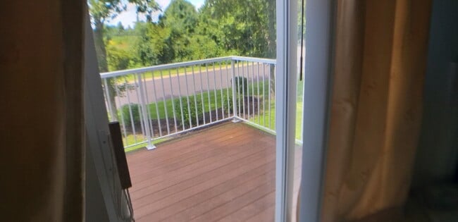 Building Photo - 2187 Cool Stream Cir