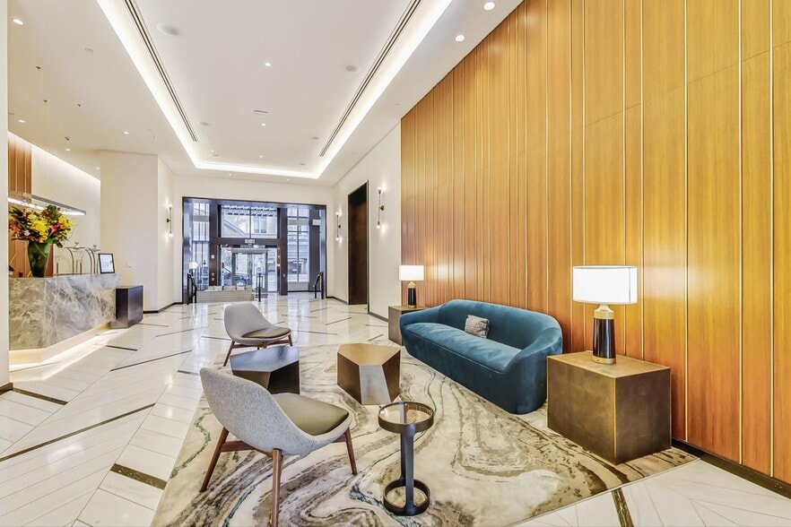 Building Photo - 135 Seaport Blvd
