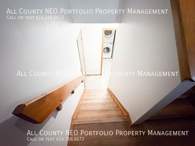 Building Photo - 522 Warwick Ln