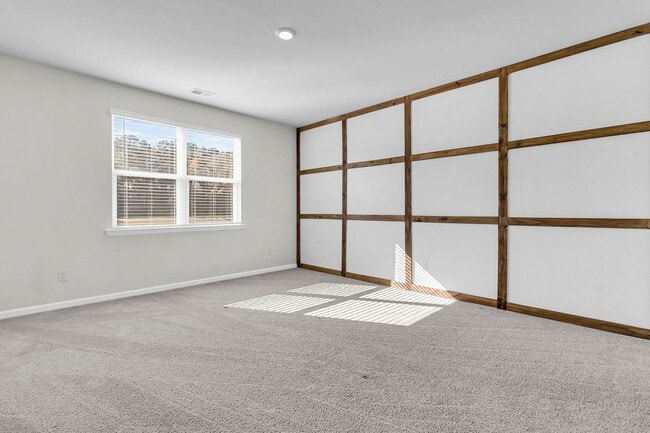 Building Photo - 3 Bedroom 2.5 Bath Located in Pine Hills i...