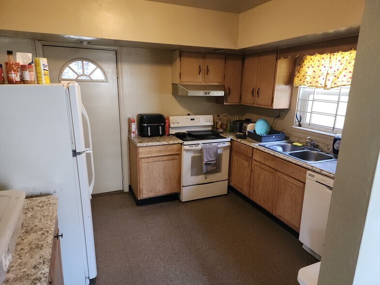 Building Photo - 4349 Andover Ter