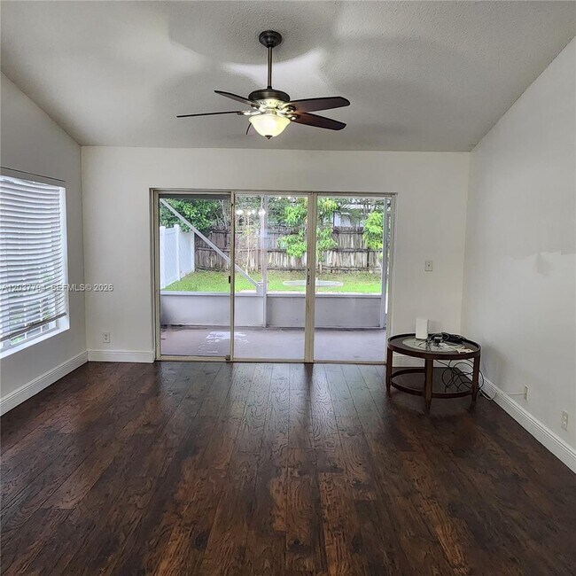 Building Photo - 10180 Fanfare Dr