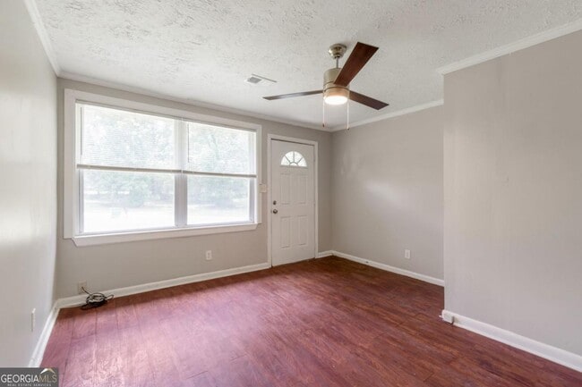 Building Photo - 6414 Shadow Rock Dr