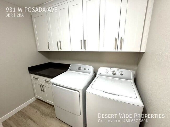 Building Photo - 931 W Posada Ave