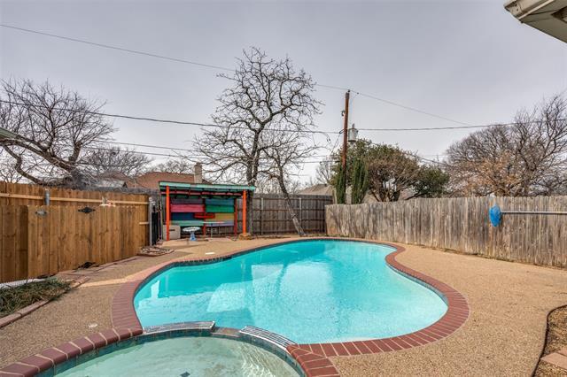 Building Photo - 7317 Century Dr