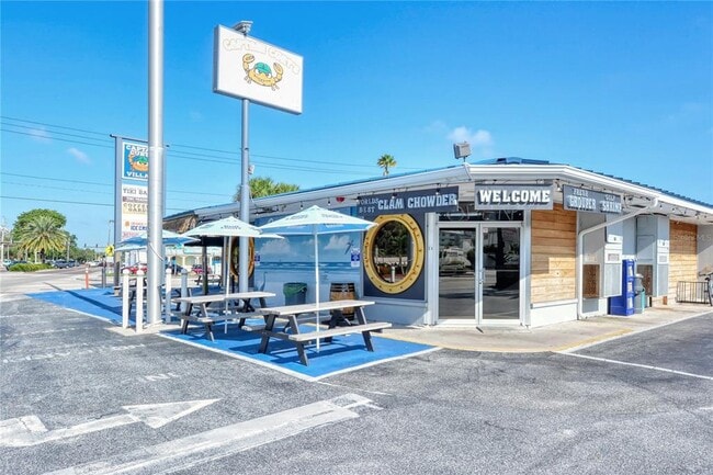 Building Photo - 8625 Midnight Pass Rd