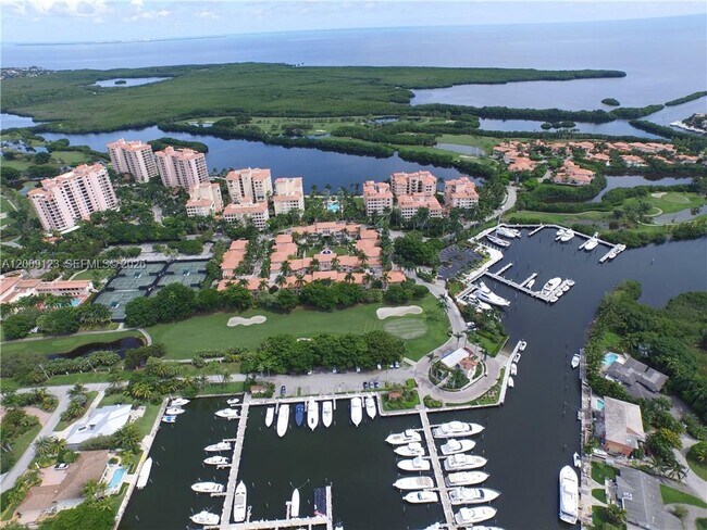 Building Photo - 13680 Deering Bay Dr