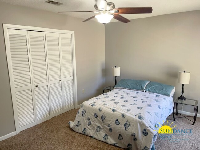 Building Photo - Charming 3-Bedroom Brick Home in Bluewater...