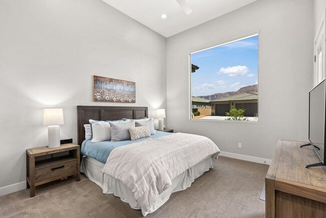 Building Photo - Beautiful 4 Bedroom Home!