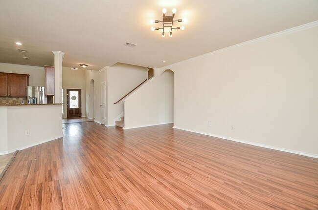 Building Photo - 3119 Balch Springs Ln