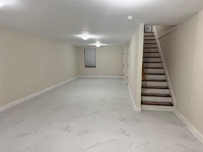 Building Photo - 28 Dunes Ln