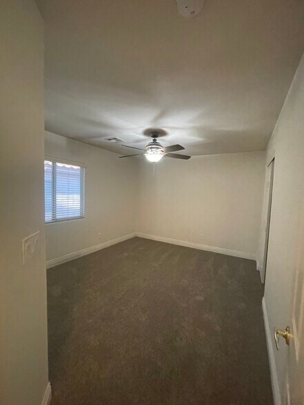 Building Photo - 6228 Farica St