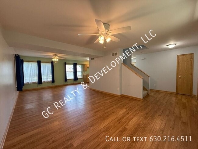 Building Photo - 446 S State St