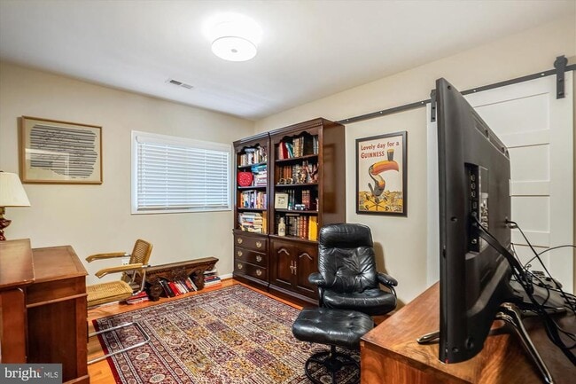 Building Photo - 10408 Hunter Ridge Dr