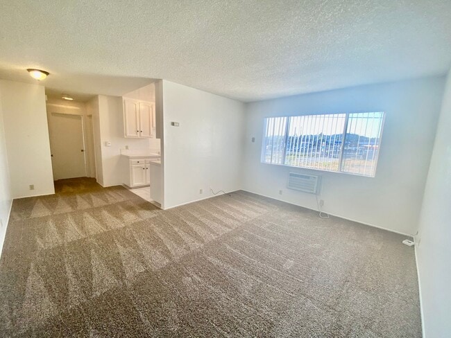 Primary Photo - Upper Corner Unit with Utilities INCLUDED!!